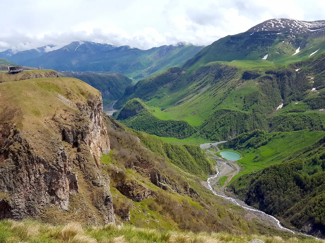 Georgische Heerstraße nach Kazbegi