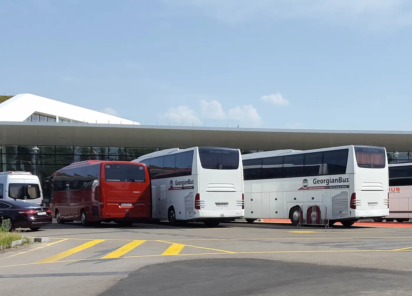 Bus Flughafen Kutaisi Batumi Georgian Bus