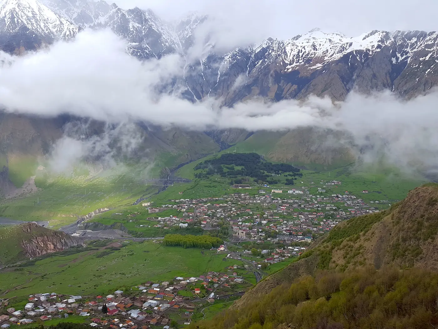 Kazbegi im Mai