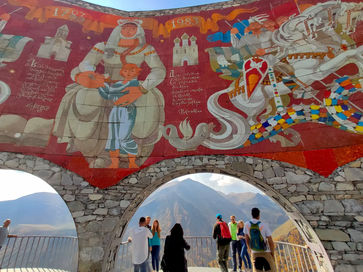 Freundschaftsdenkmal an der Georgischen Heerstraße