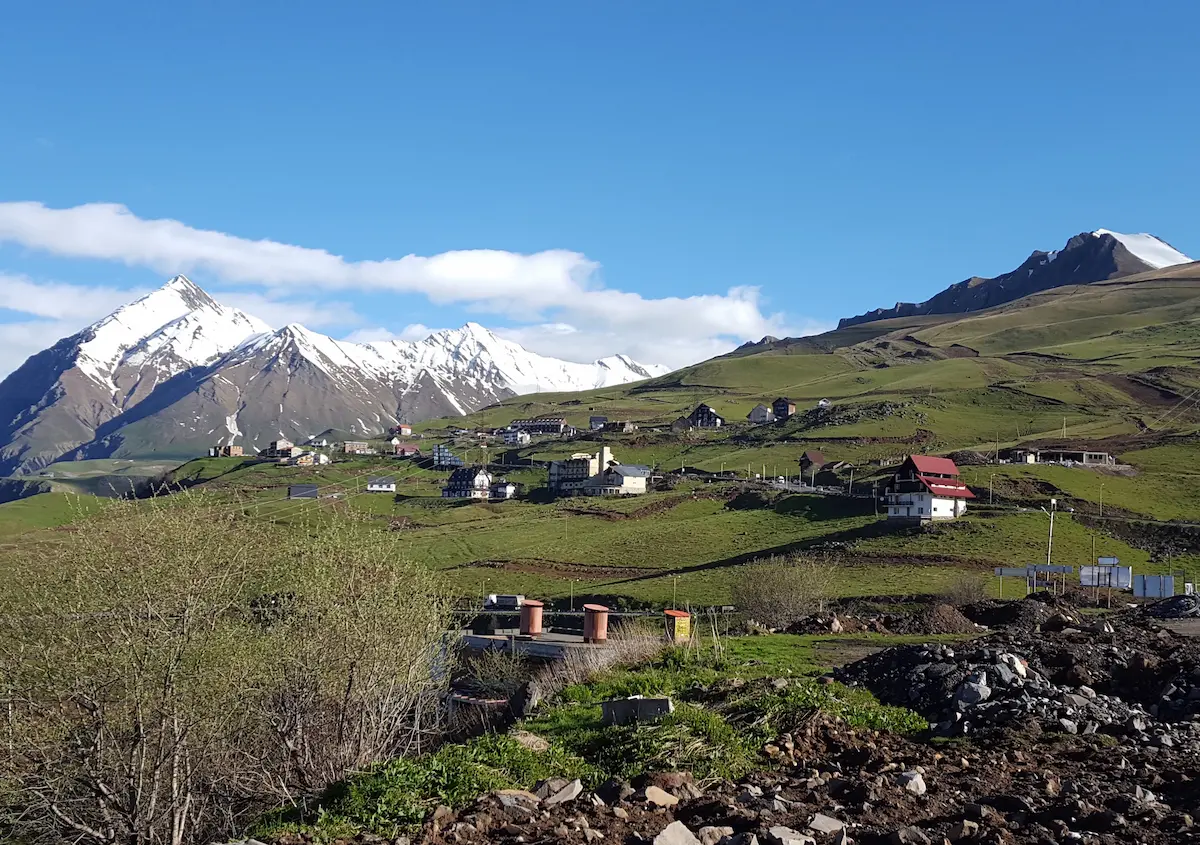 Gudauri im Sommer