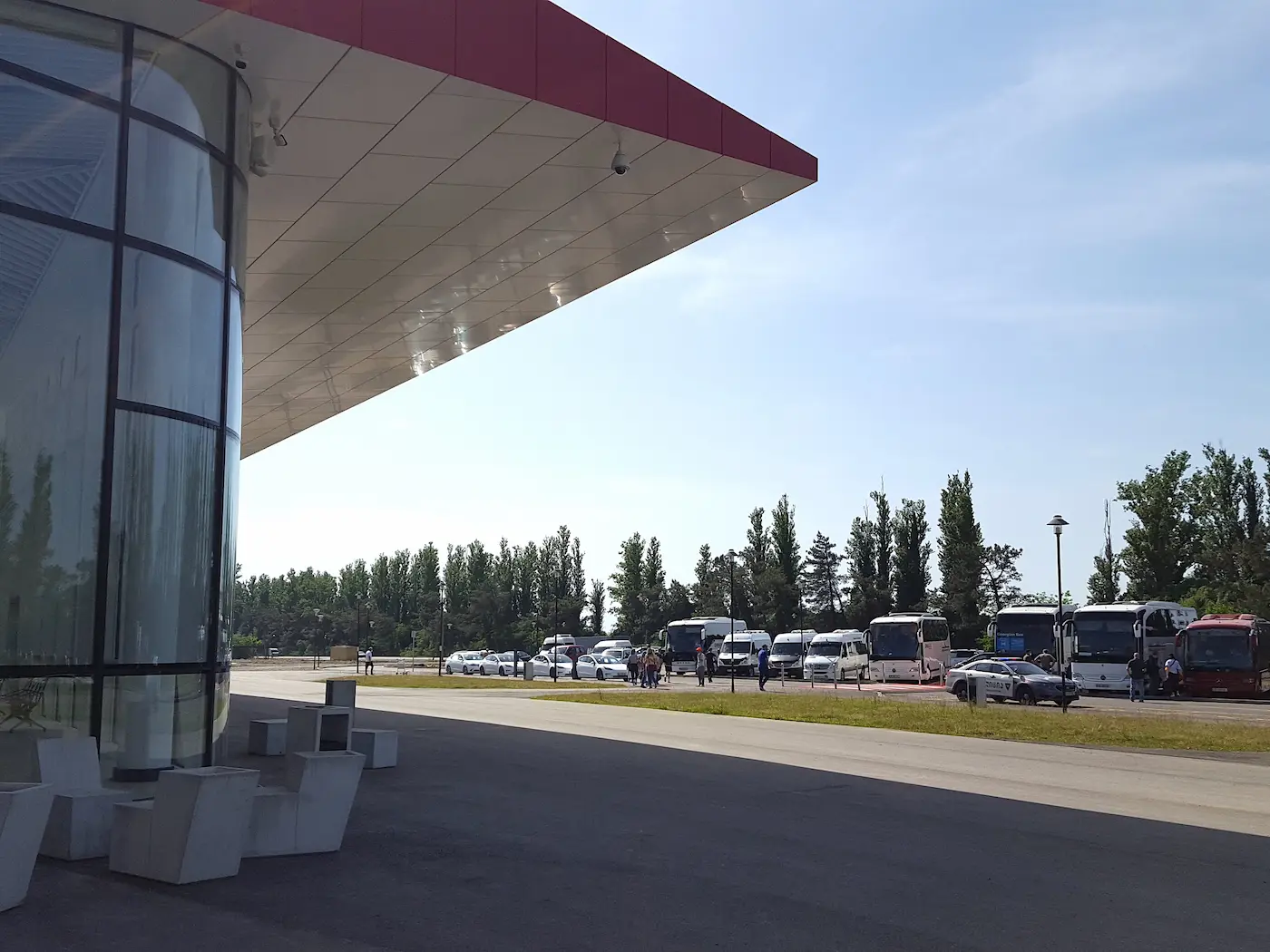 Flughafen Kutaisi Ausgang Terminal