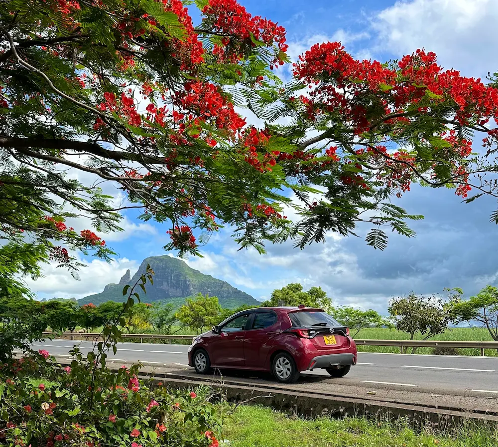 Toyota Yaris Mietwagen auf Mauritius