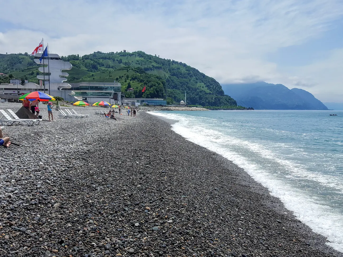 Strand von Sarpi an der türkischen Grenze
