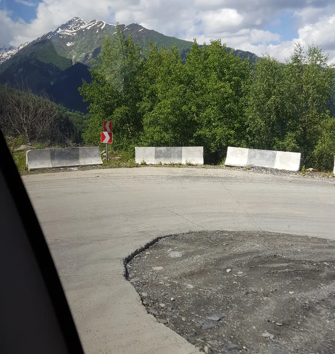 Straße zwischen Mestia und Ushguli 2026