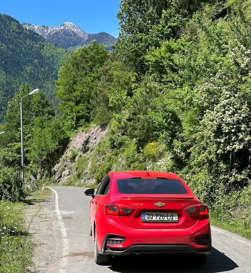 Wie kommt man von Tiflis nach Batumi